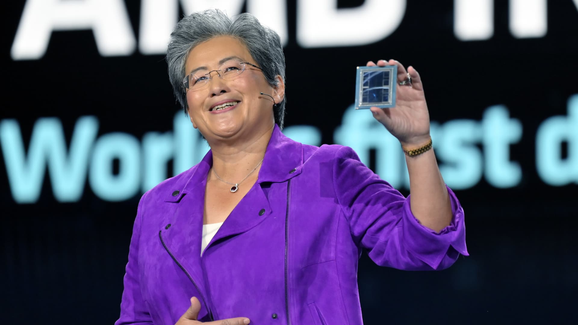 AMD shares jump 8% to highest close since 2021 on AI chip demand