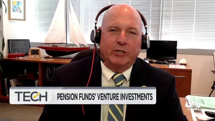 Pension funds enter venture capital as big investors eye return to technology