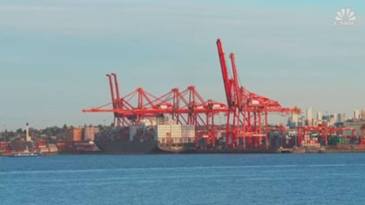 ILWU Canada workers strike: What it means for the U.S. economy