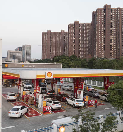 Shell CEO says EV charging stations in China are hot, sees 'robust' oil demand