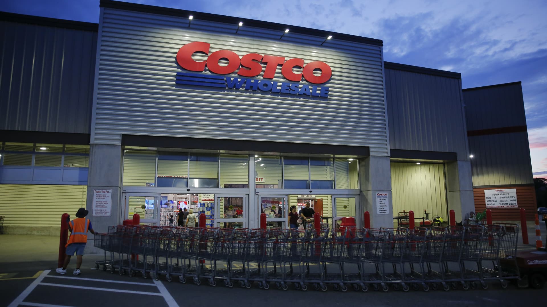 Costco tops quarterly earnings expectations, even as sales remain soft