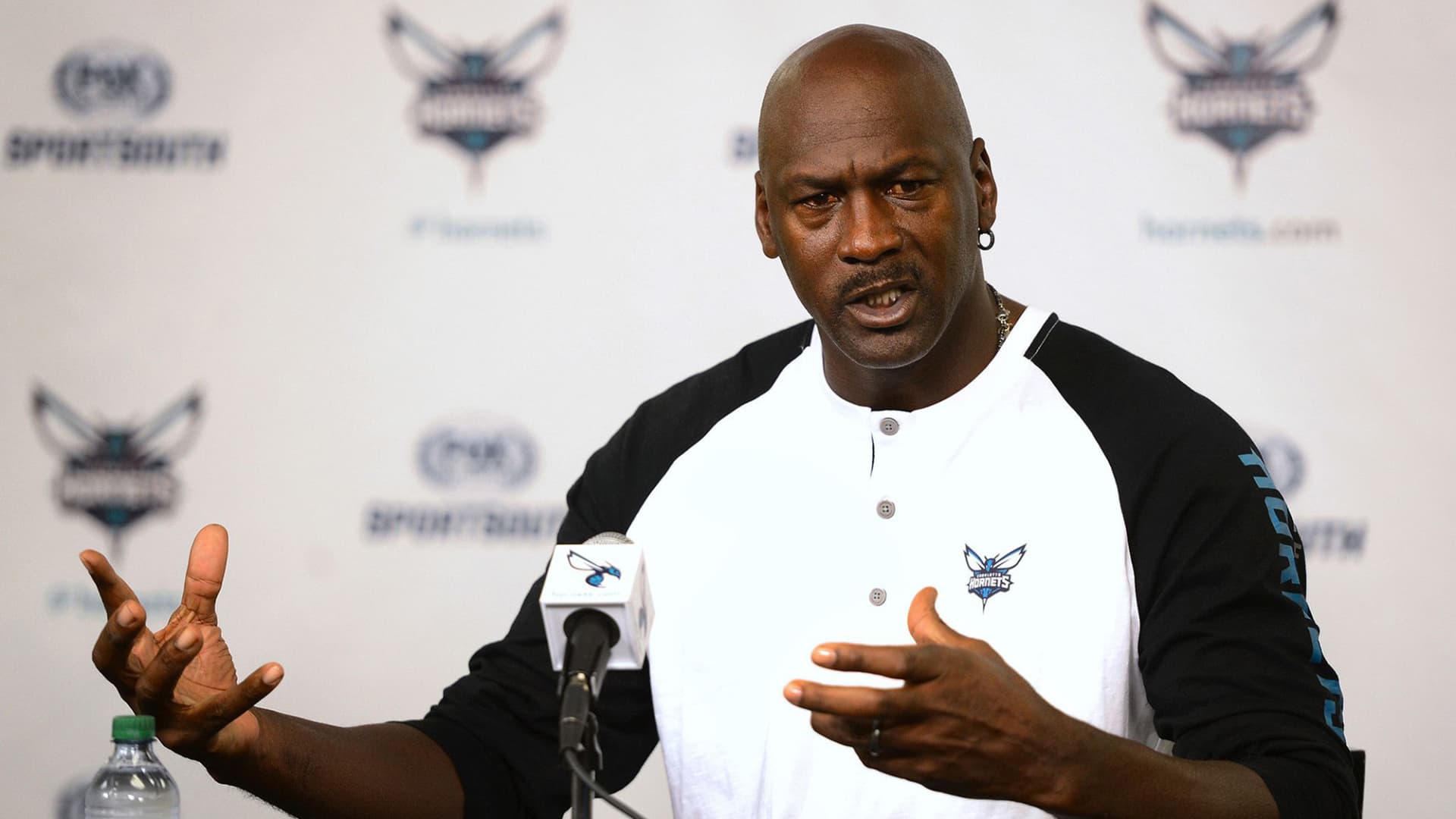 Michael Jordan Sells Charlotte Hornets To Group Including J. Cole And Eric  Church—As Team Is Now Worth 10x What He Paid For It | Flipboard