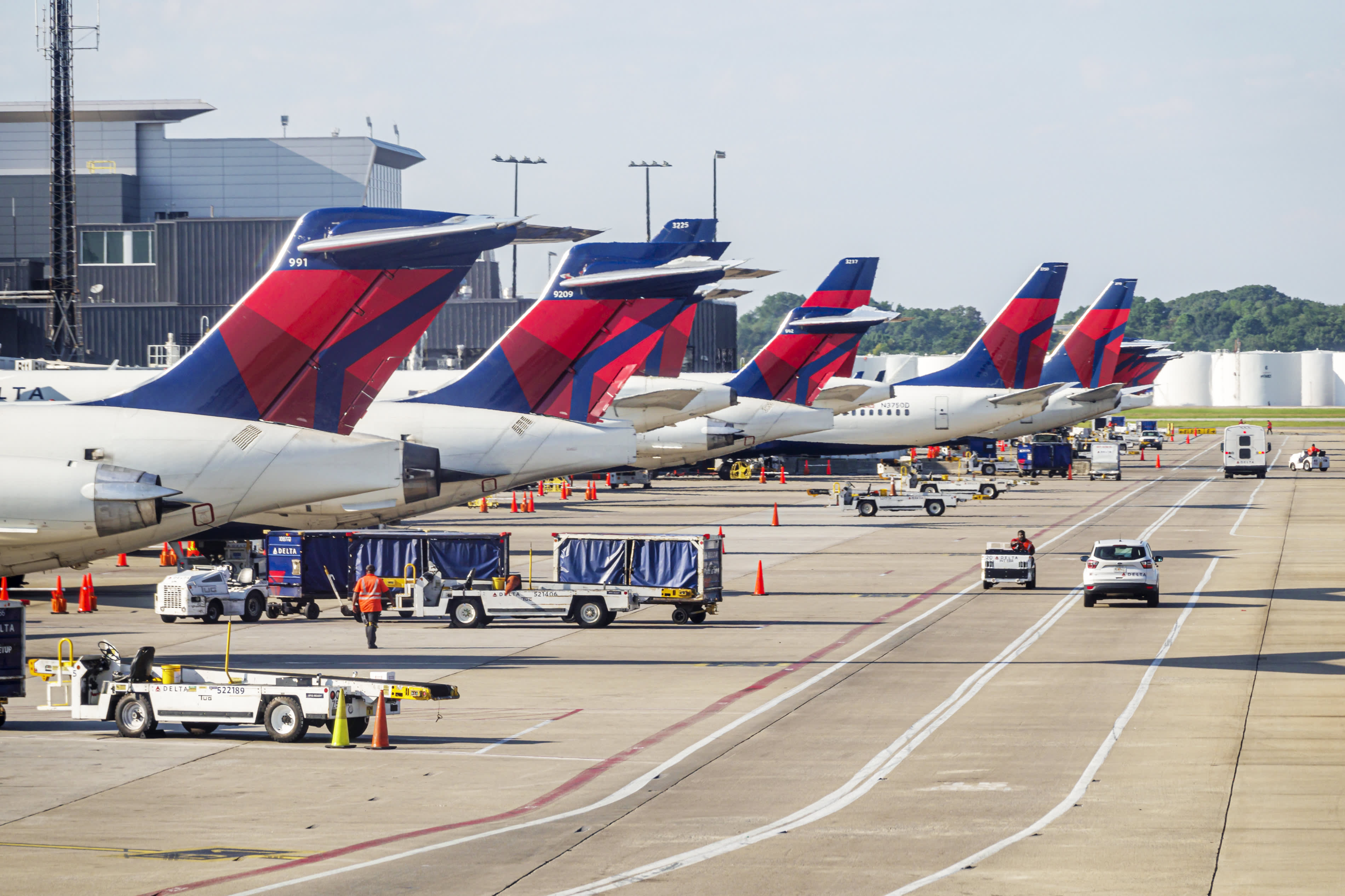 Focus: Delta bets on premium travel as 'shock absorber' for economic  downturn