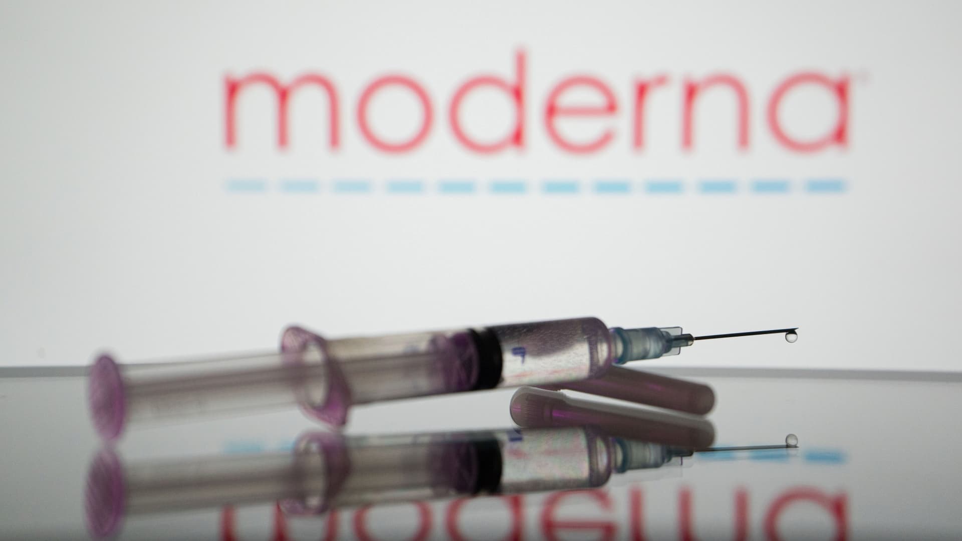 Moderna Covid vaccine sales plunge by two-thirds in 2023, but meet company’s $6 billion forecast