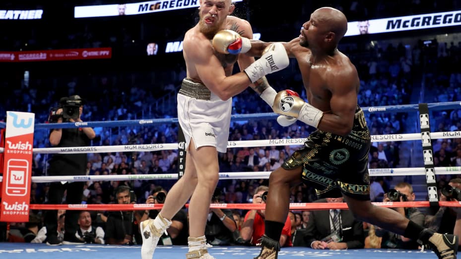 UFC president Dana White says Mark Zuckerberg and Elon Musk's fight could triple the $600 million brought in by Floyd Mayweather and Conor McGregor's 2017 bout.