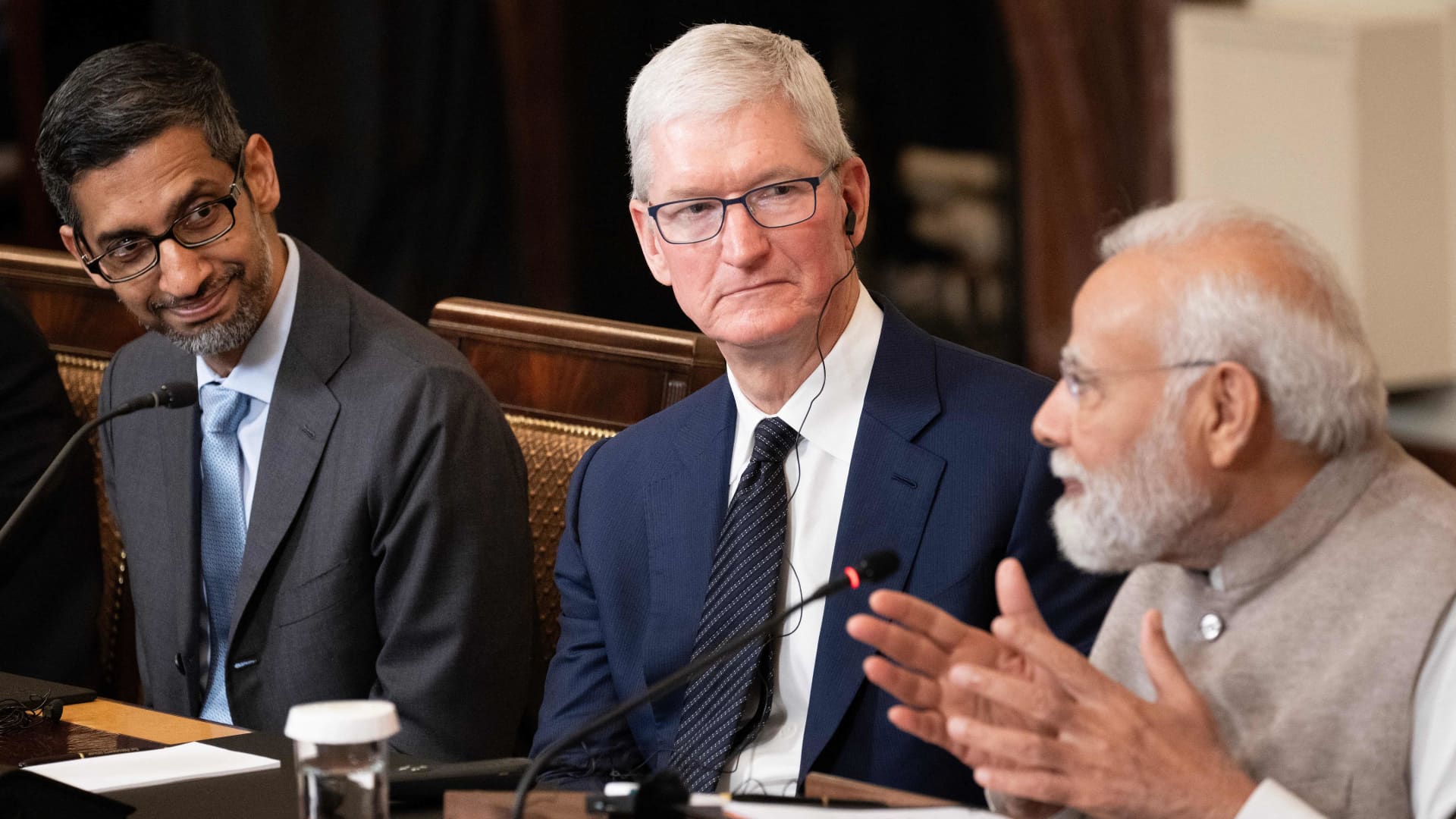 U.S. tech CEOs give India PM Modi strengthen in advance of election