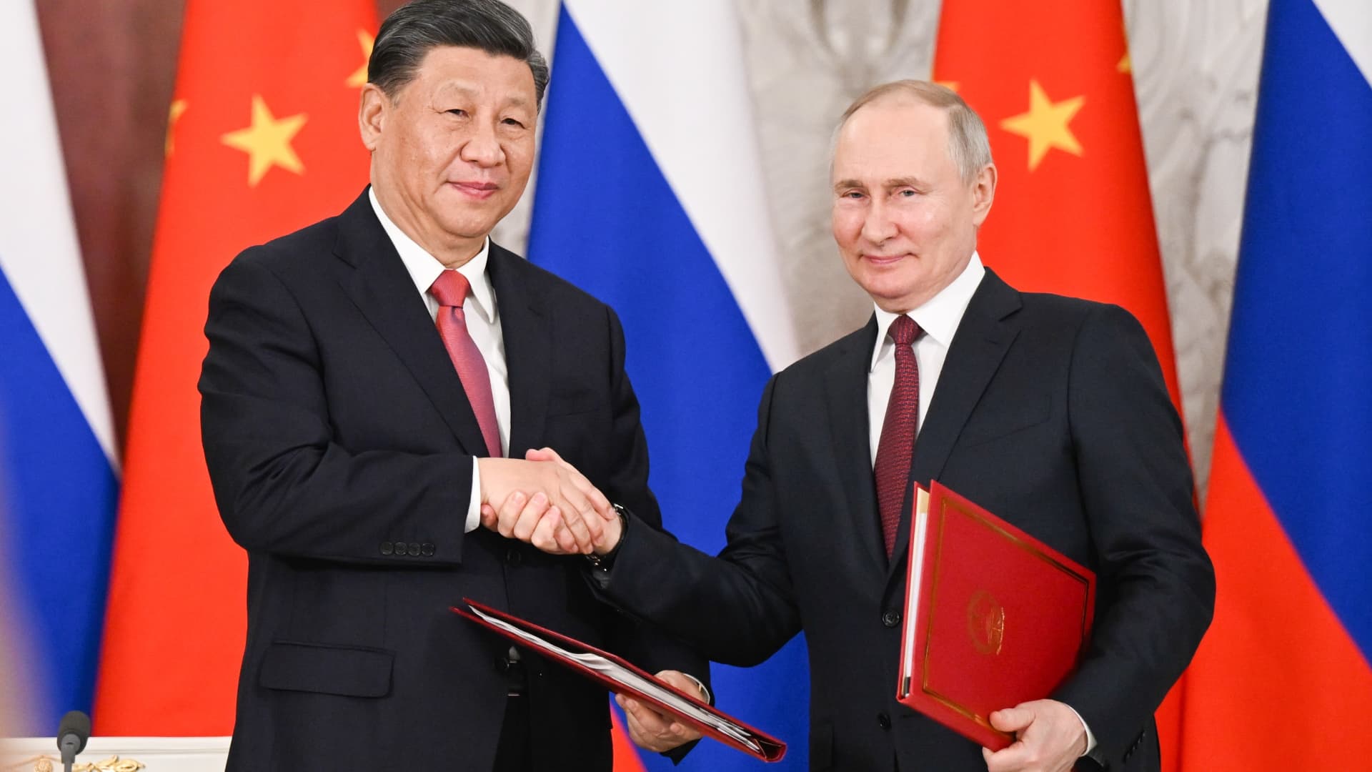Chinese President Xi Jinping and Russian President Vladimir Putin.