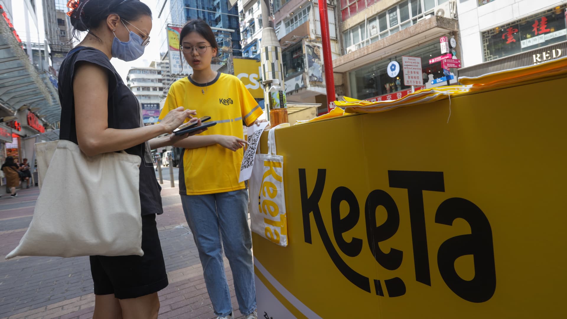 Meituan’s KeeTa joins Hong Kong’s food delivery race — but analysts are skeptical