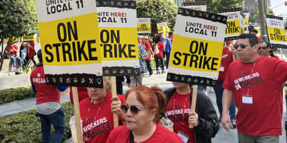Thousands of Southern California hotel workers begin strike