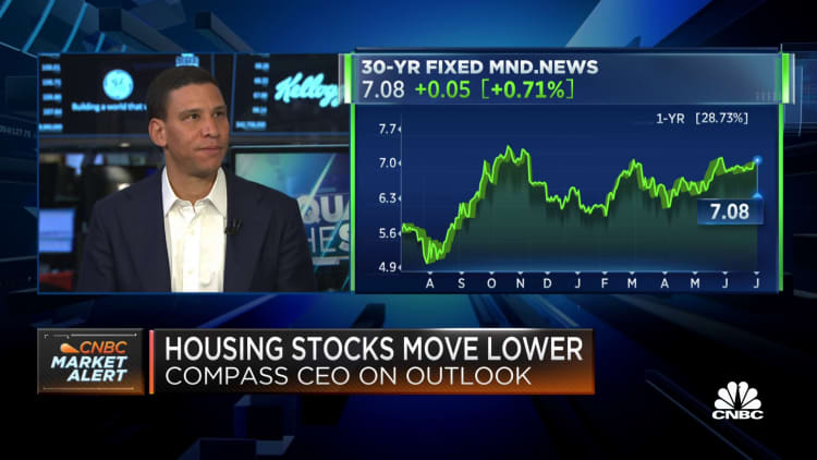 Los datos de vivienda muestran que las tasas hipotecarias del 7% son la 'nueva normalidad', dice Robert Reffkin de Compass