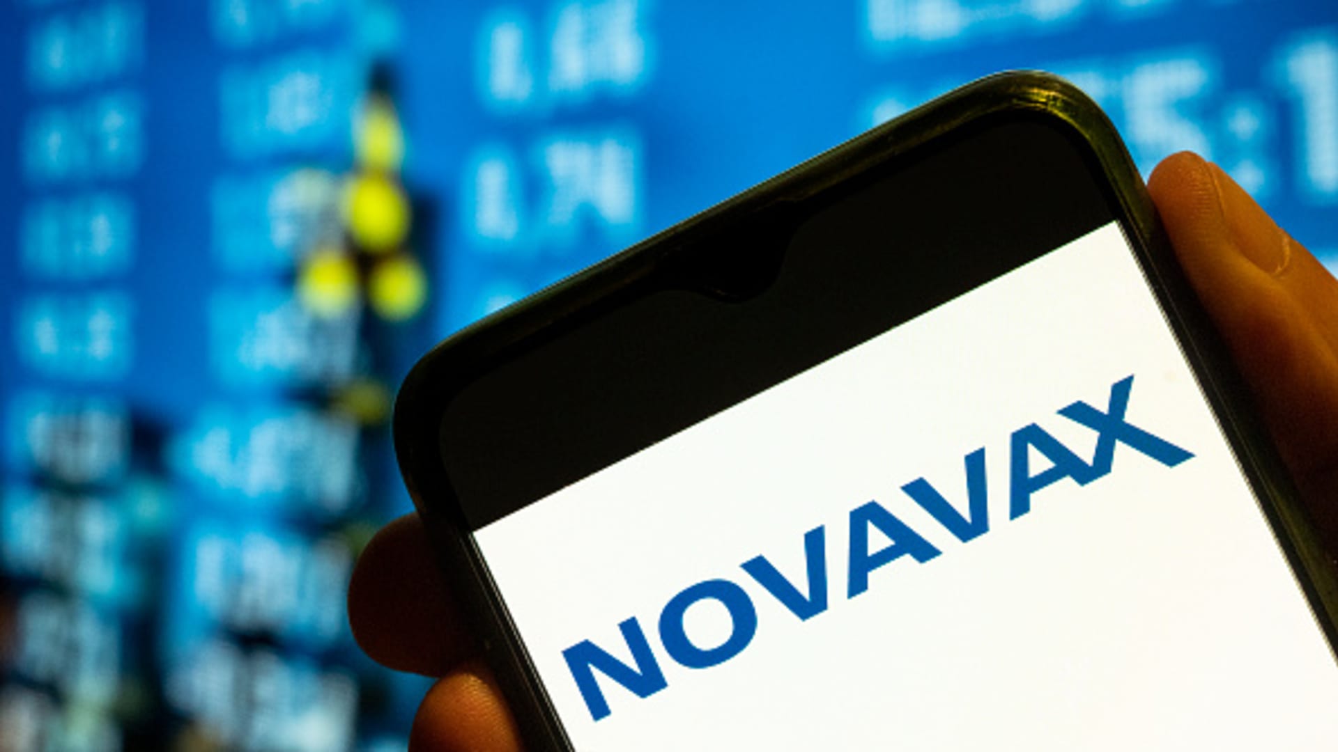 Novavax stock falls 20% as vaccine maker misses quarterly estimates, sees sluggish 2024 sales