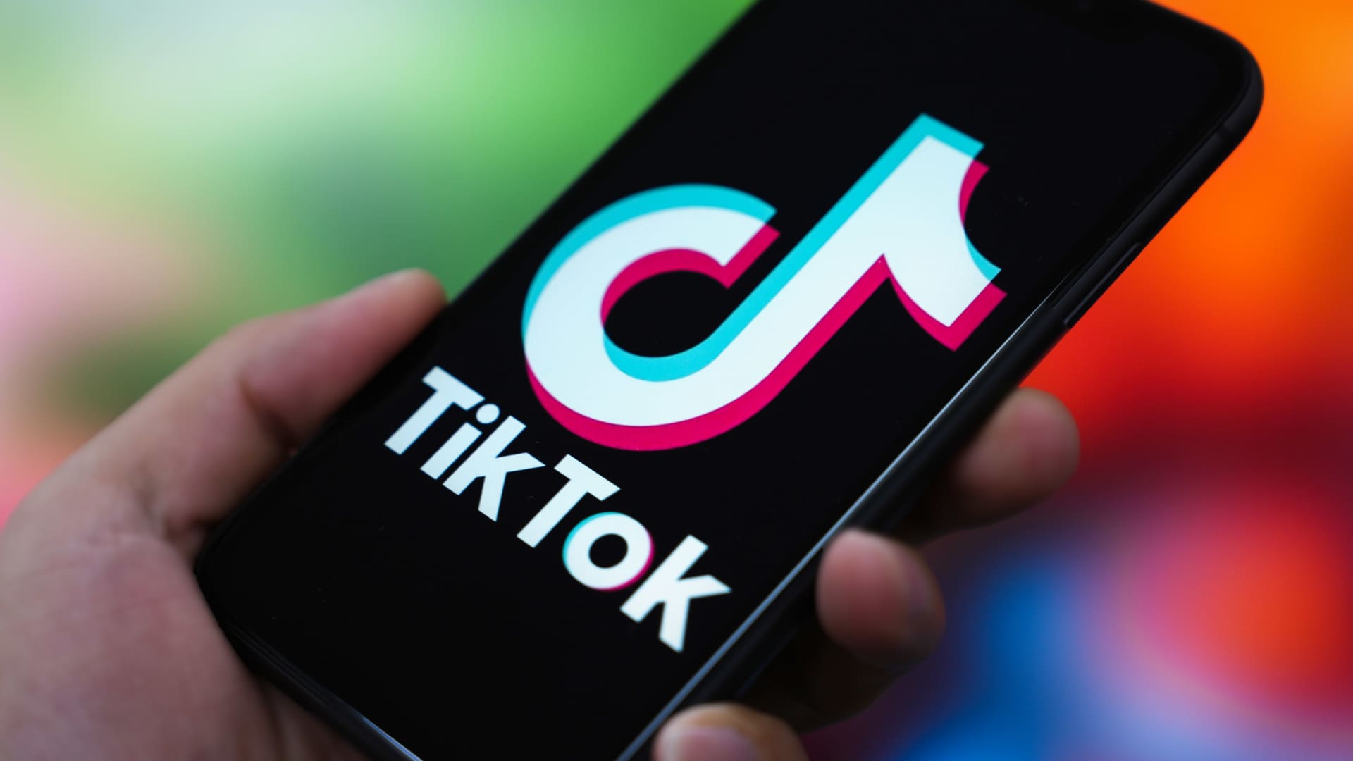 U.S. lawmakers take into account changes to TikTok crackdown invoice, states senator