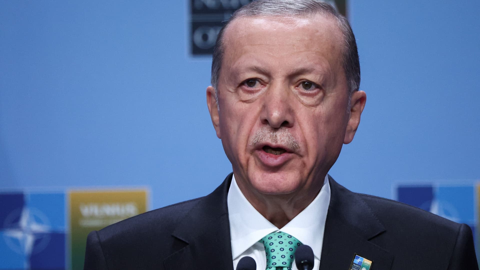Turkish President Recep Tayyip Erdoğan expressed confidence that the lapsed Ukraine grain deal can be revived, while urging the West to heed Russian President Vladimir Putin's demands.
