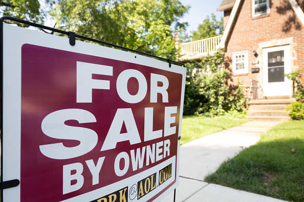 Le vendite di case diminuiscono nuovamente a luglio, con l’offerta in calo