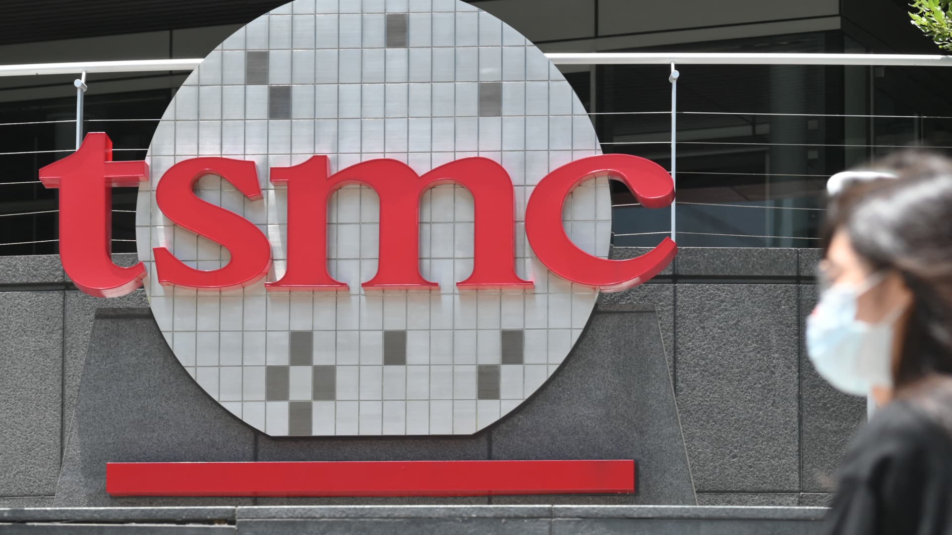 TSMC reports first profit drop in 4 years as electronics demand slump continues
