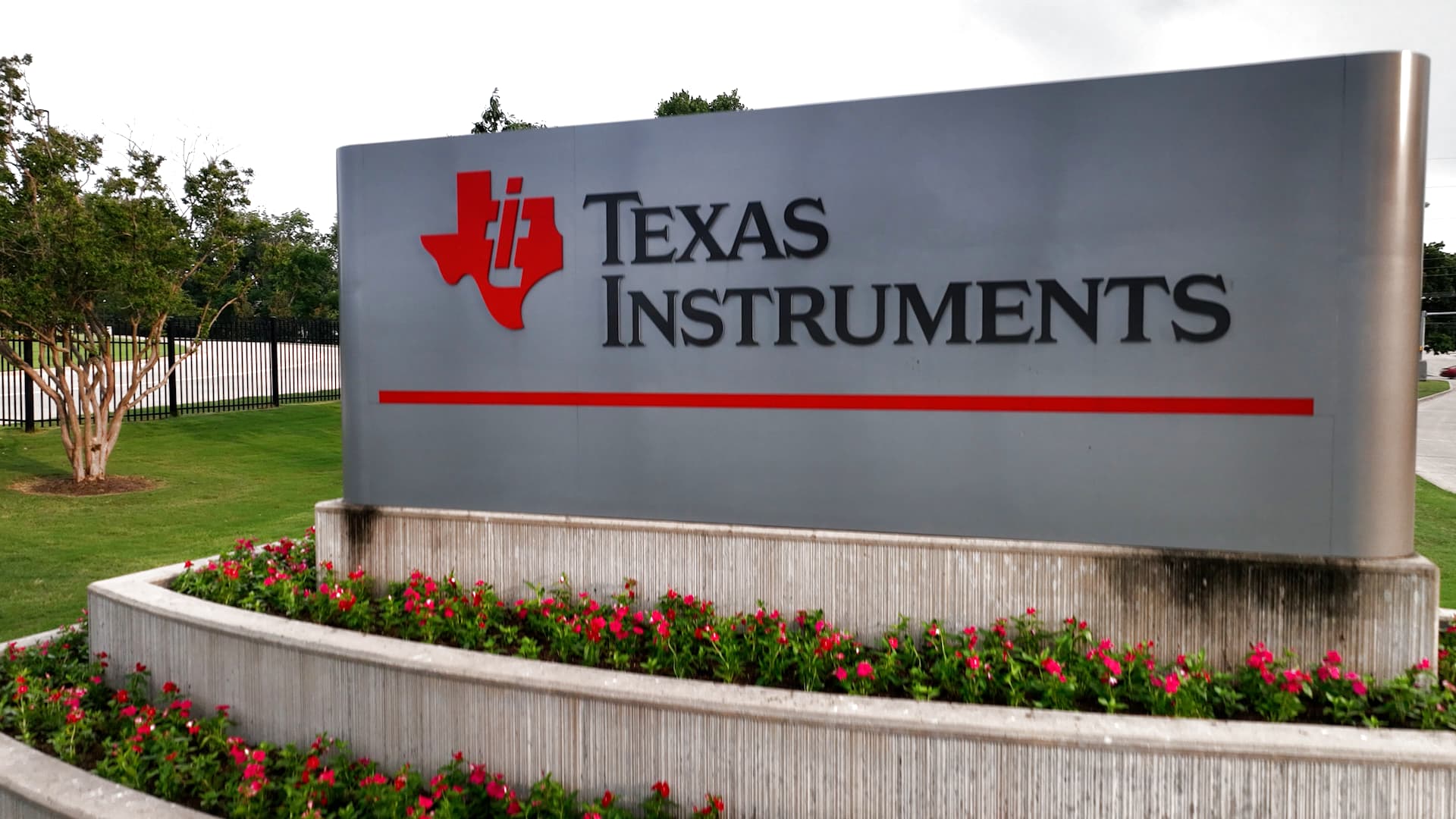 How Samsung and Texas Instruments made the Lone Star State the hub of U.S. chip manufacturing