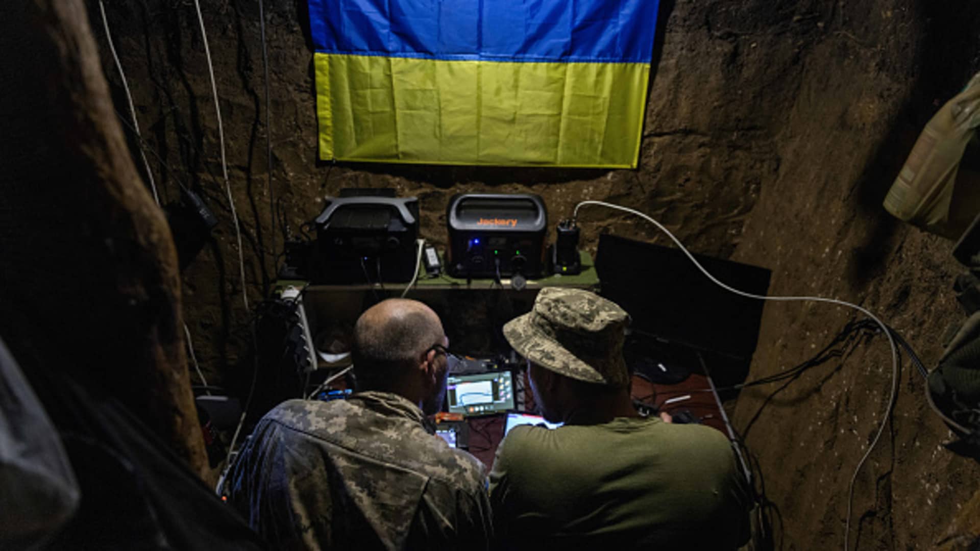 Is Ukraine’s counteroffensive failing? Defense experts say the risks facing Kyiv are growing
