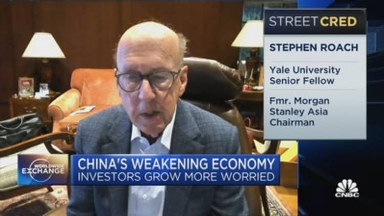 Former Morgan Stanley Asia Chairman connected  China's deflationary worries