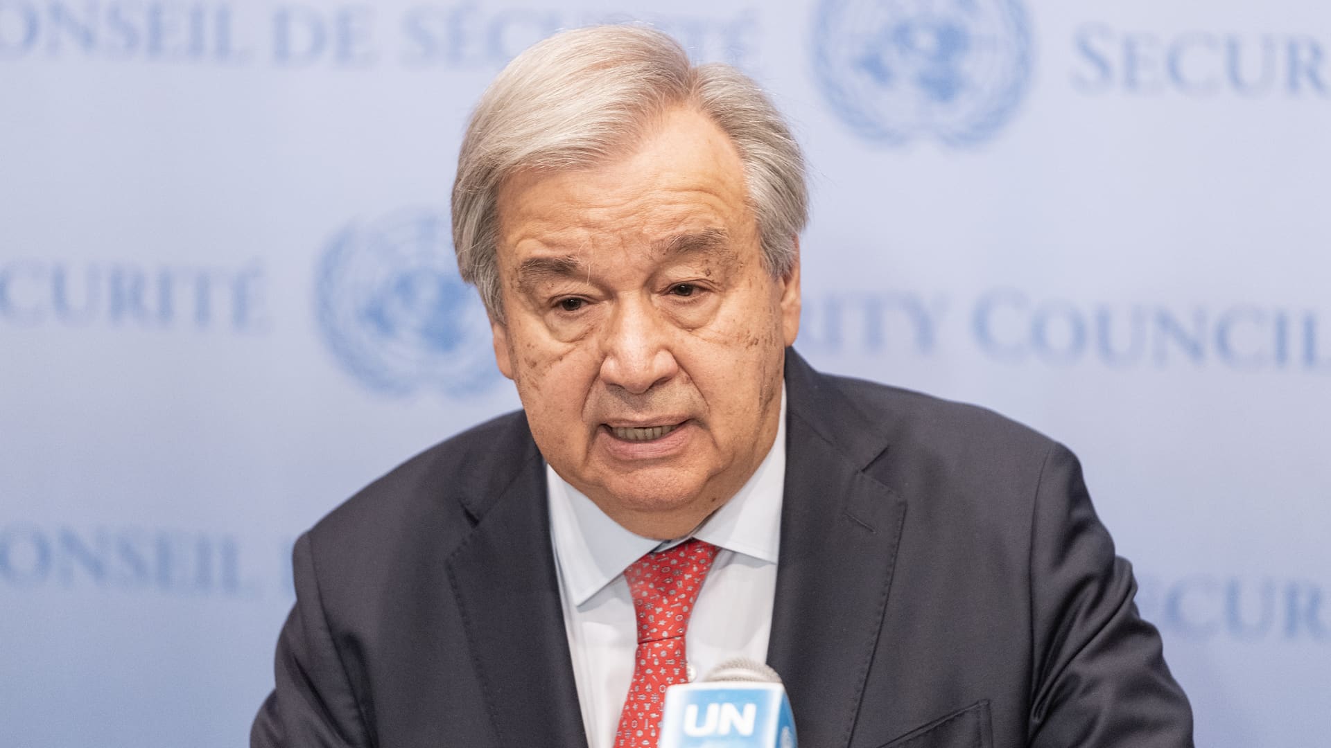 De secretaris-generaal van de VN roept op tot een einde aan de 7 biljoen dollar aan subsidies voor fossiele brandstoffen