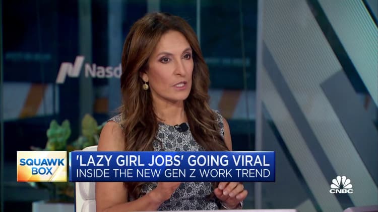 NYU professor Suzy Welch on 'lazy girl jobs' trend: A strong desire to avoid anxiety at all costs