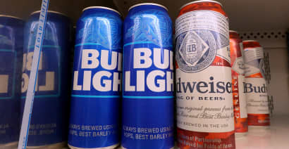 Bud Light continues to weigh on AB InBev as revenue climbs due to price hikes