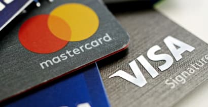 Mastercard, Visa reach $30 billion settlement over credit card fees 