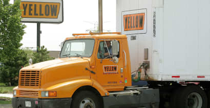 Teamsters says U.S. trucking firm Yellow shuts operations, to file for bankruptcy