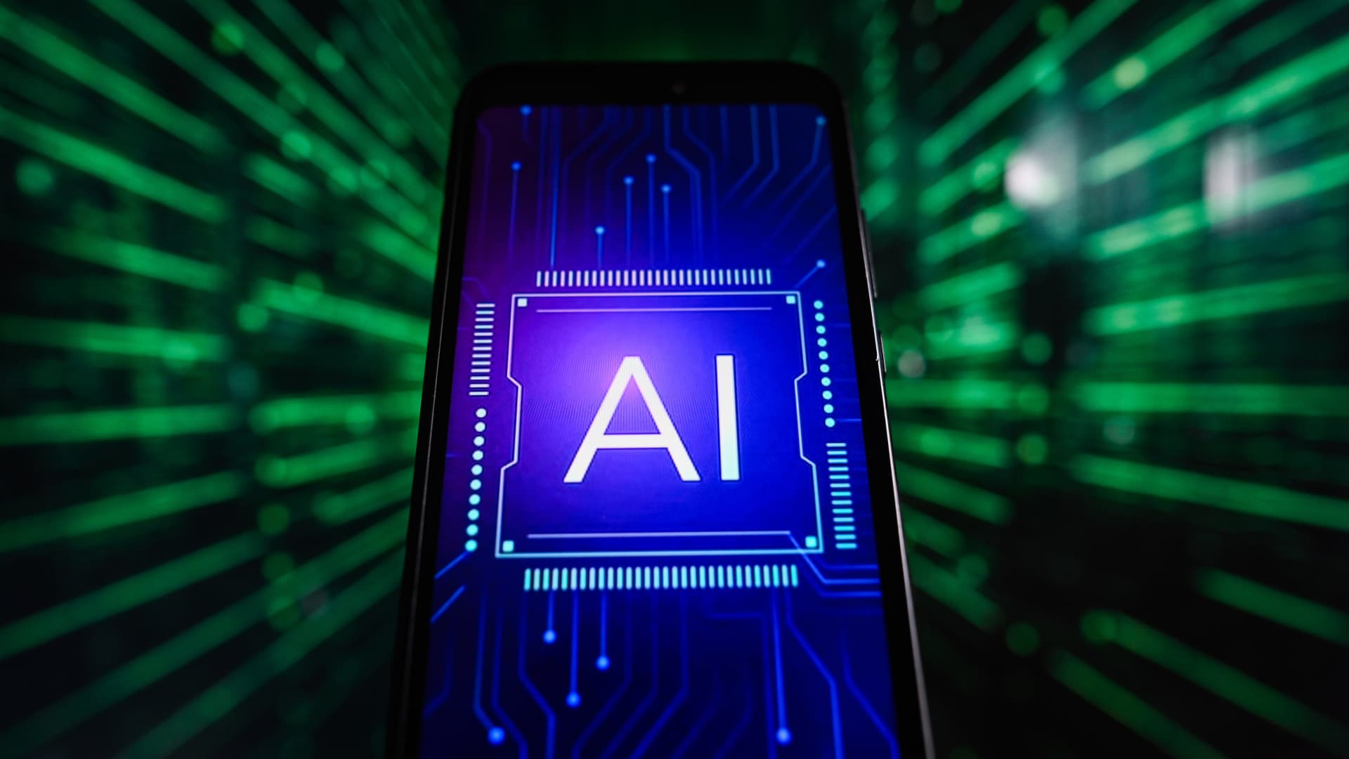 'One of the best valuations for AI': Buy the dip in this Big Tech stock, strategist says