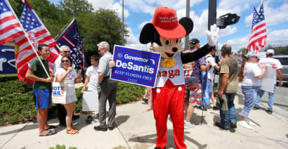 Disney drops all but free speech claim in political retaliation suit against DeSantis