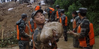 China raises emergency response level for floods in northeast