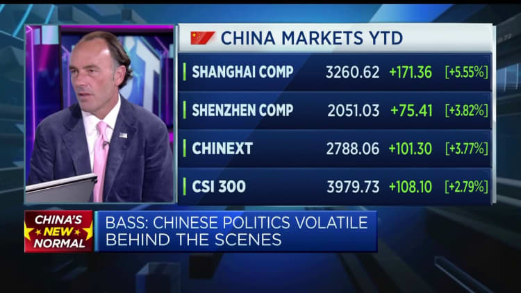 El halcón chino Kyle Bass dice que el presidente Xi "no está enfocado en la economía"
