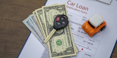 Why Americans are struggling with car loans