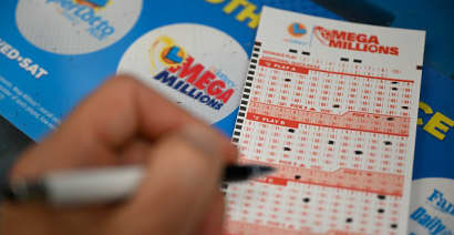 Mega Millions jackpot hits $977 million. Here's what to know if you win