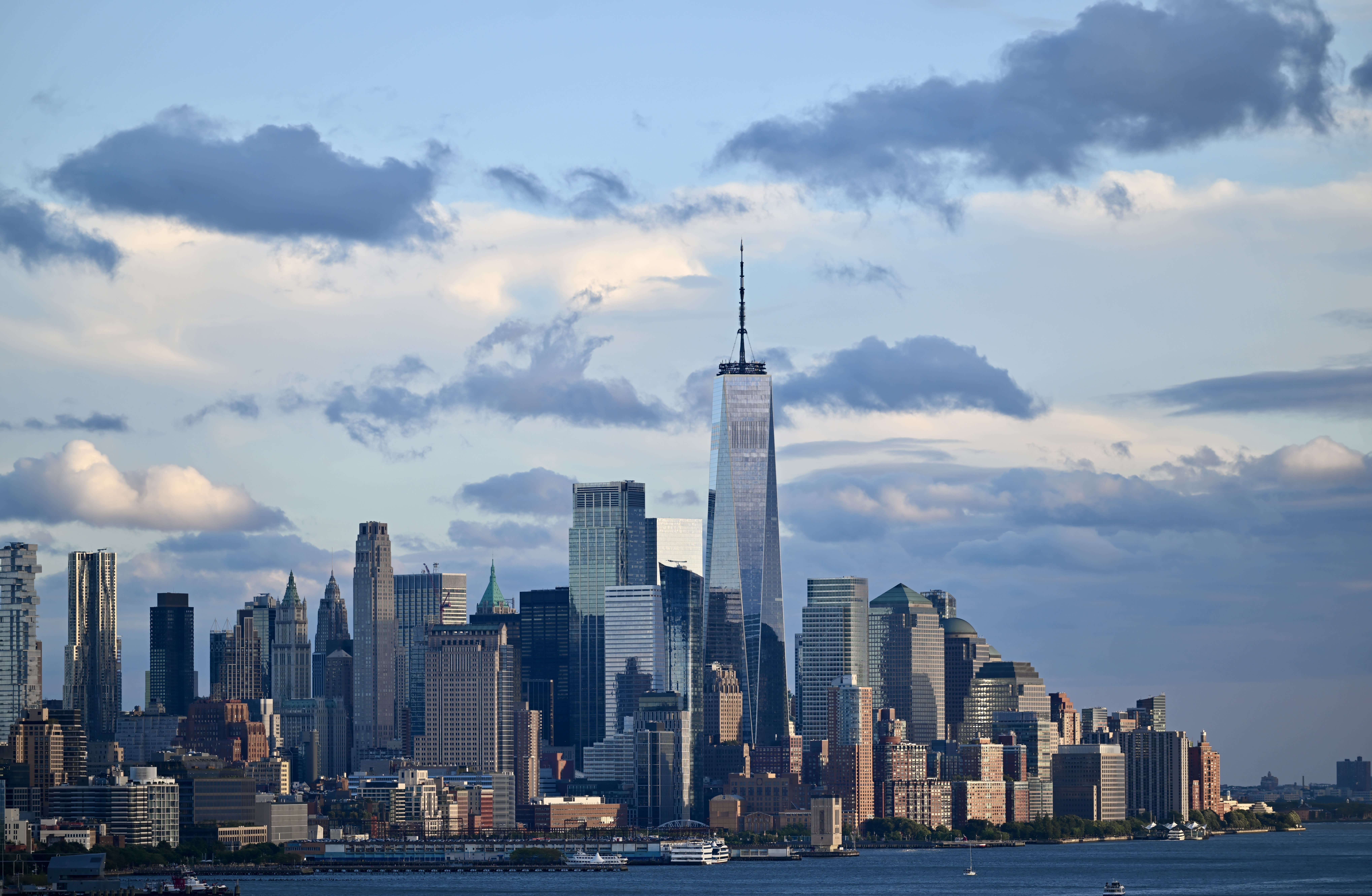 Арендная плата на Манхэттене падает впервые за более чем два года