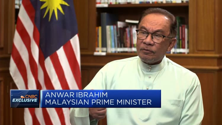  Malays PM Anwar Ibrahim