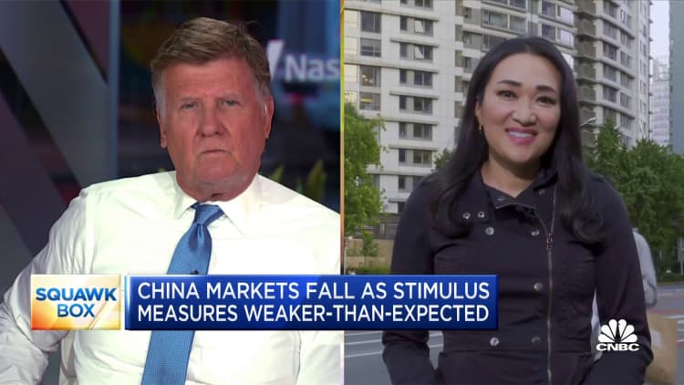 China markets fall as stimulus measures weaker-than-expected