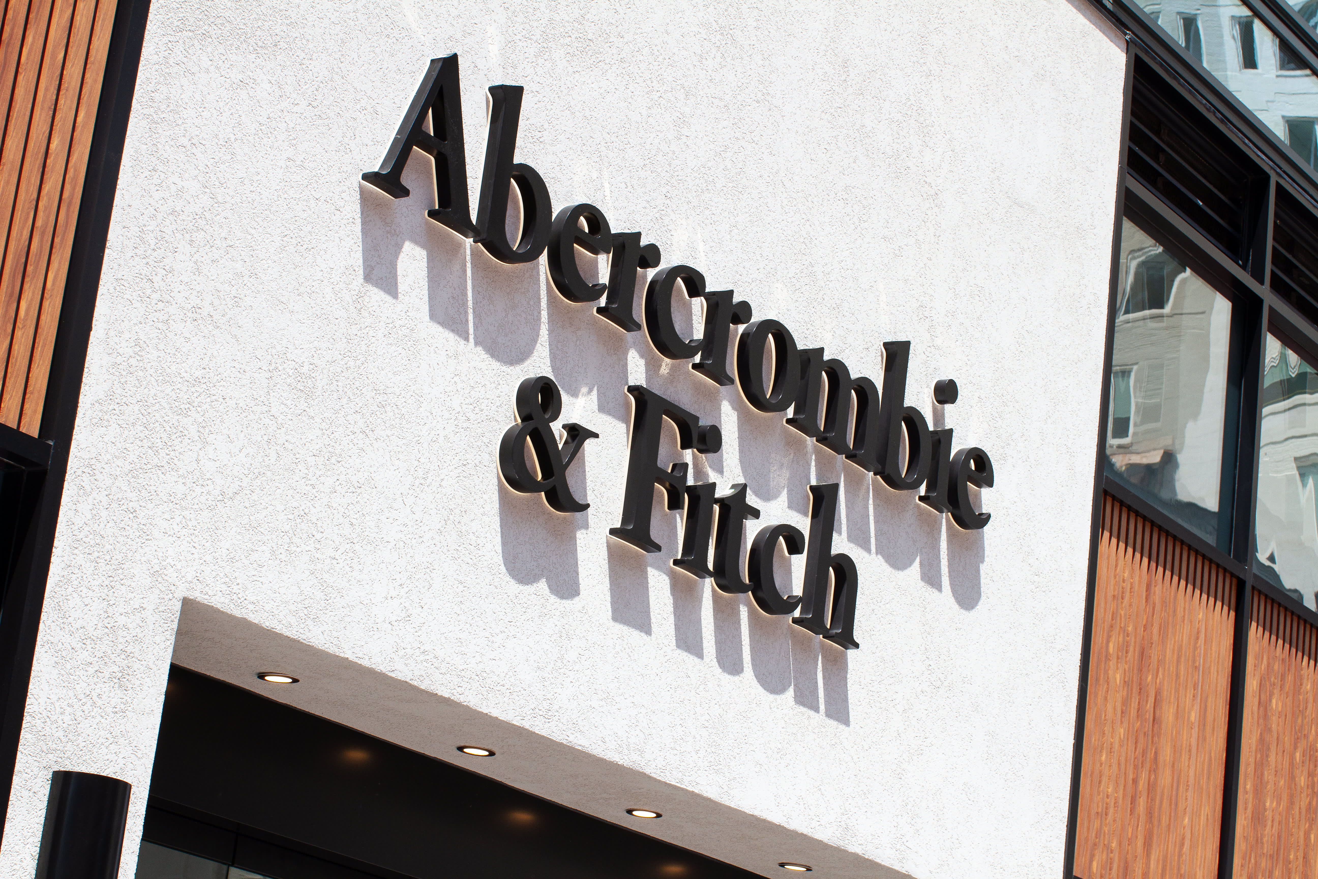 Abercrombie & Fitch (ANF) Q3 2023 earnings