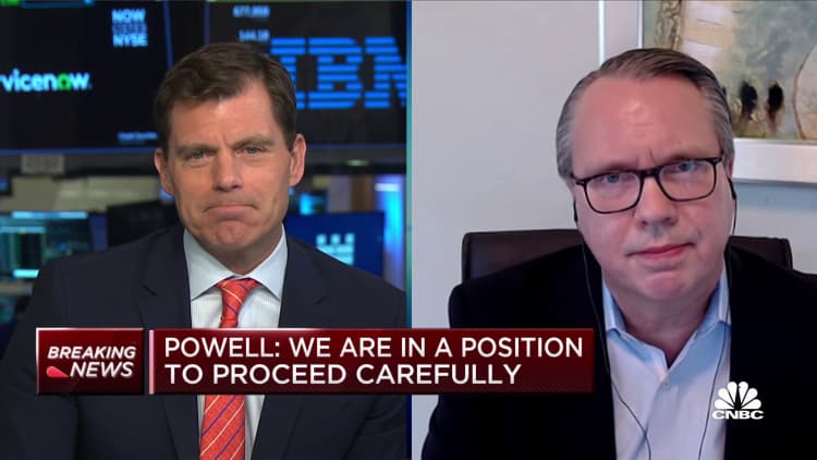 Powell's concerns about growth and the labor market being too strong are new, says Point72's Maki