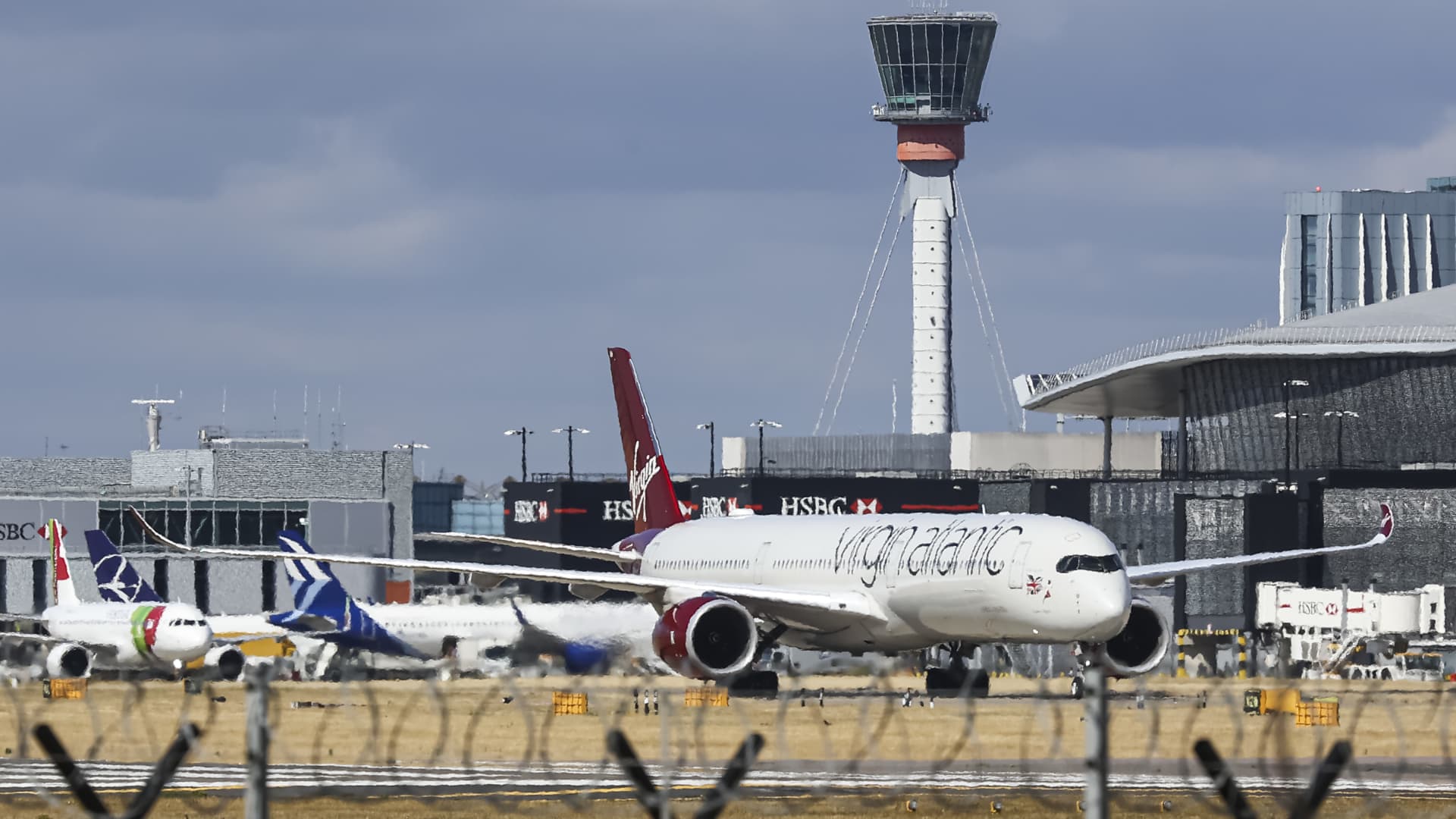 Flights disrupted across UK as air traffic control reports a ‘technical issue’