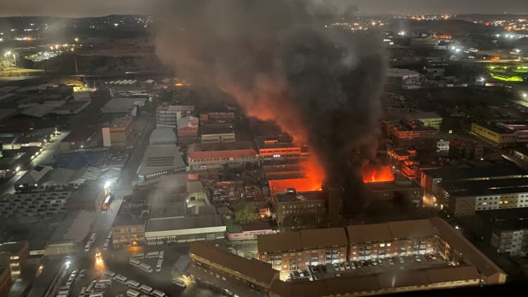 Massive fire kills 73 people in Johannesburg, South Africa