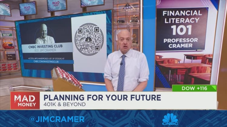 Quando se trata de administrar seu dinheiro, nada é mais importante do que a aposentadoria, diz Jim Cramer