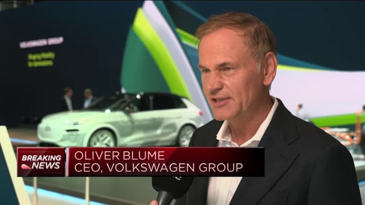 Volkswagen CEO outlines plans to weather China, macroeconomic headwinds