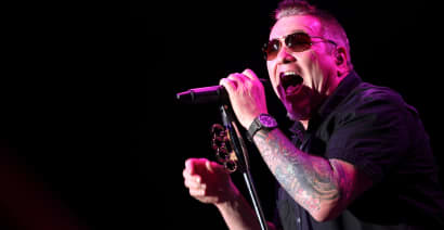Smash Mouth frontman Steve Harwell, known for the ubiquitous pop-rock hit 'All Star,' dies at 56