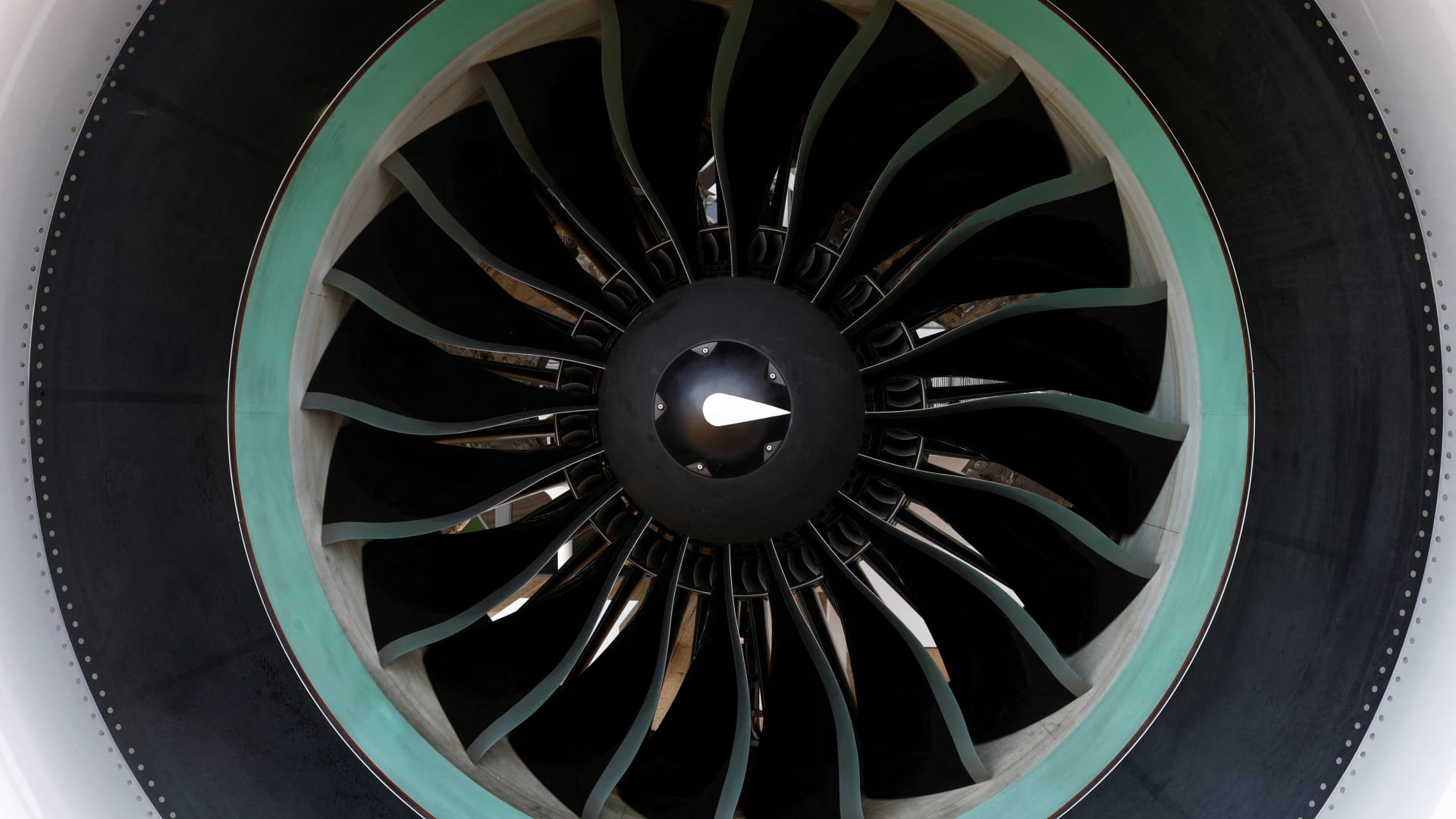 RTX to take $3 billion charge on Pratt & Whitney engine problem