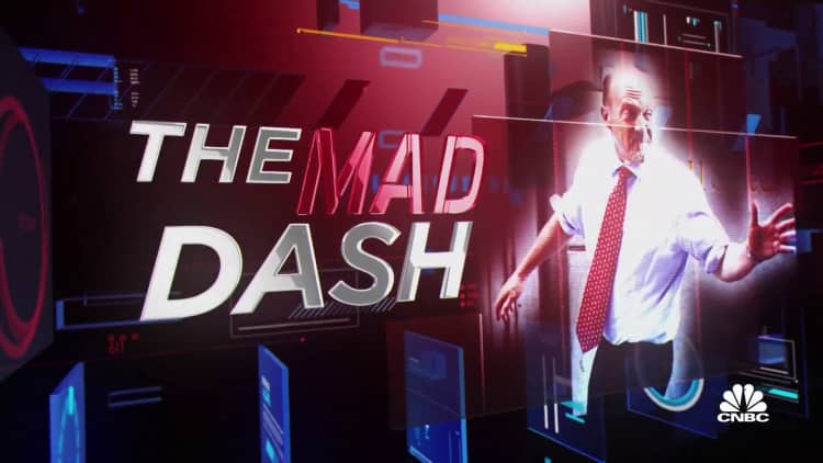 Cramer's Mad Dash: J.M. Smucker agrees to buy Hostess Brands for $5.6 billion