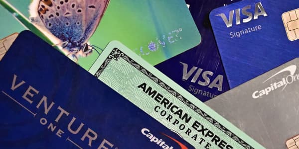 How America racked up a $1 trillion credit card bill