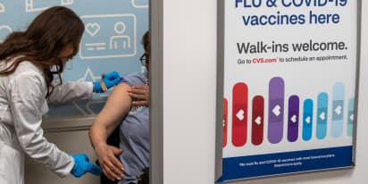 Covid, RSV and flu shots are here: How to decide whether to get them together