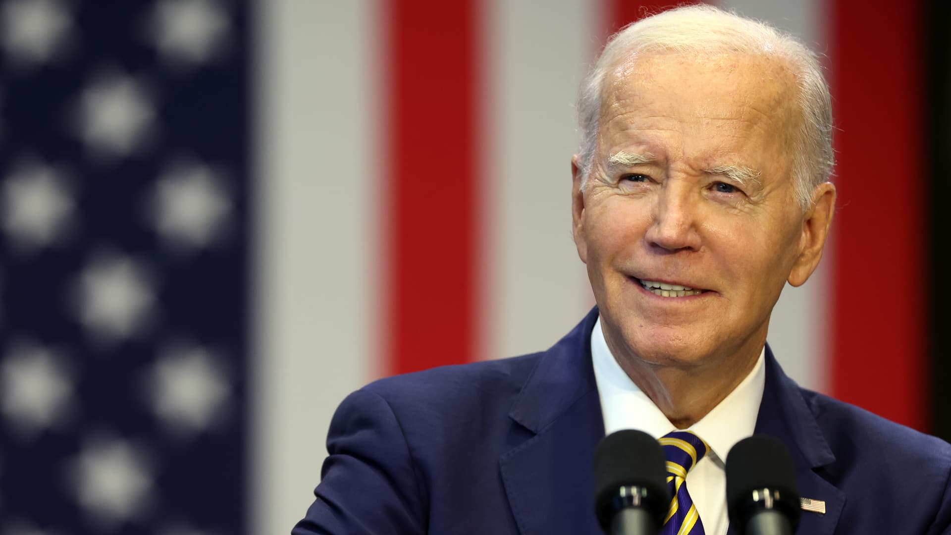 Biden administration moves ahead with new plan to cancel student debt