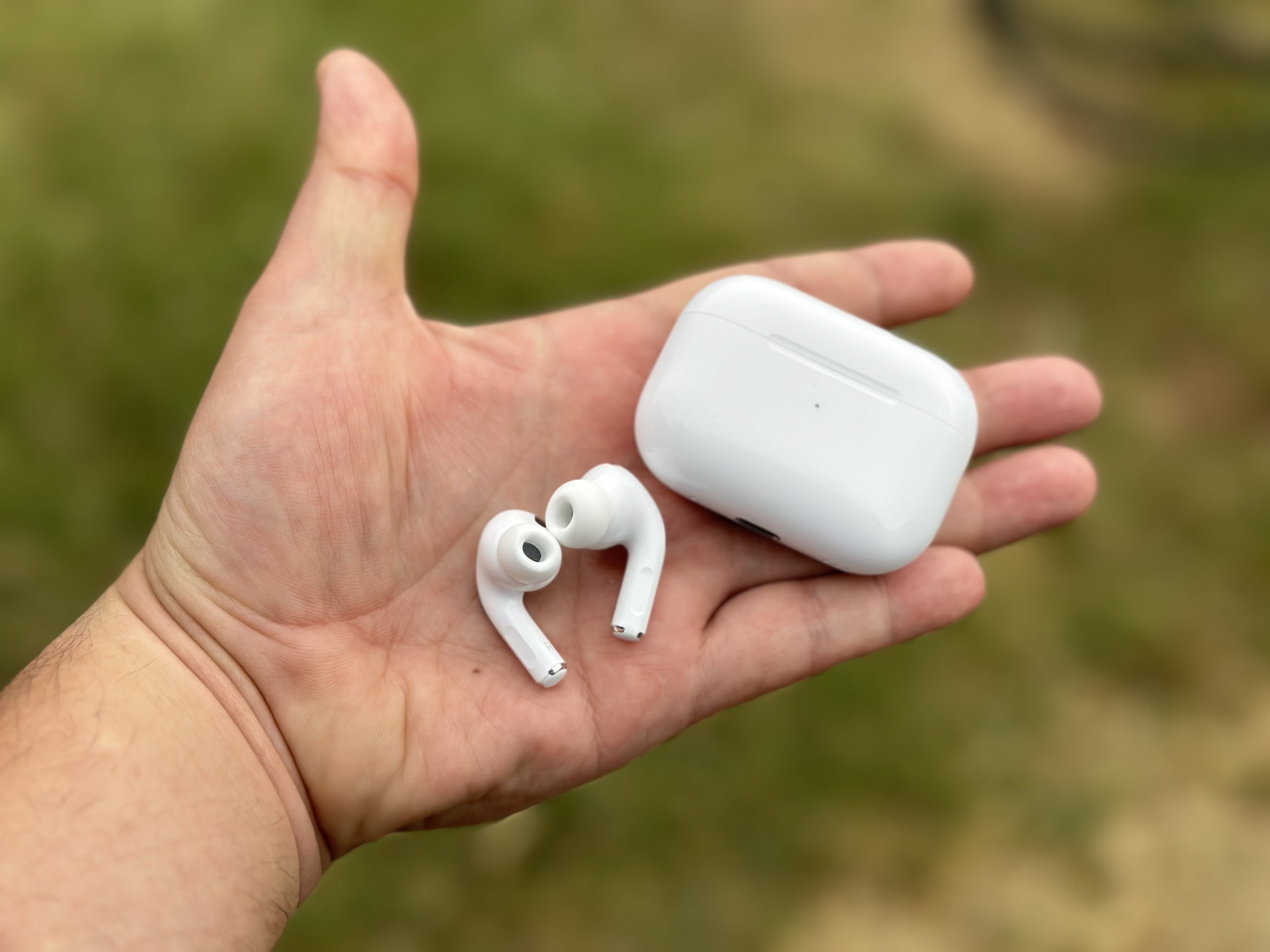 AirPods Pro USB-C hands-on: Adaptive Audio and Conversation