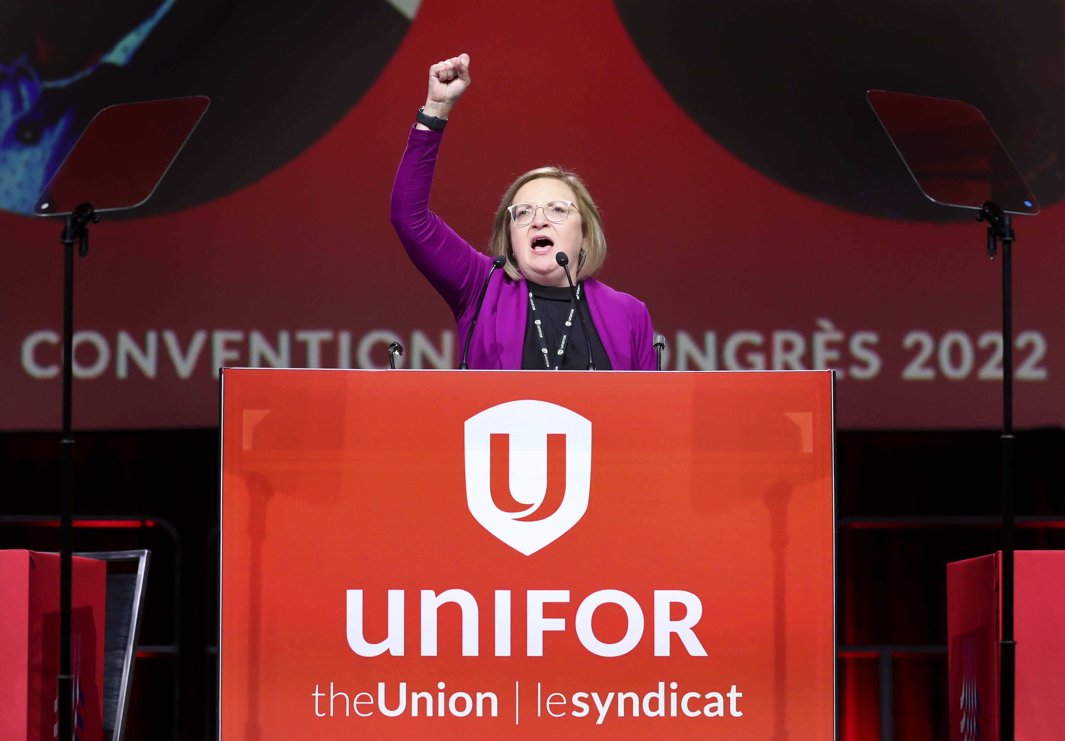 Ford evita huelga automovilística canadiense con acuerdo sindical unificado